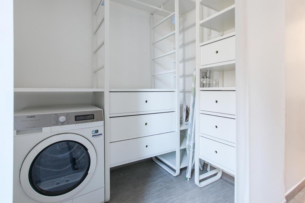 Modern Apartment Close To Shopping District 밀라노 외부 사진